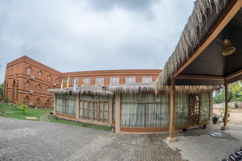 Bagan Landmark Hotel Nyaung-U Exterior foto